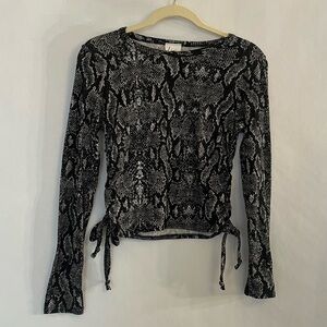 Snake Print Long Sleeve- Crop Ties